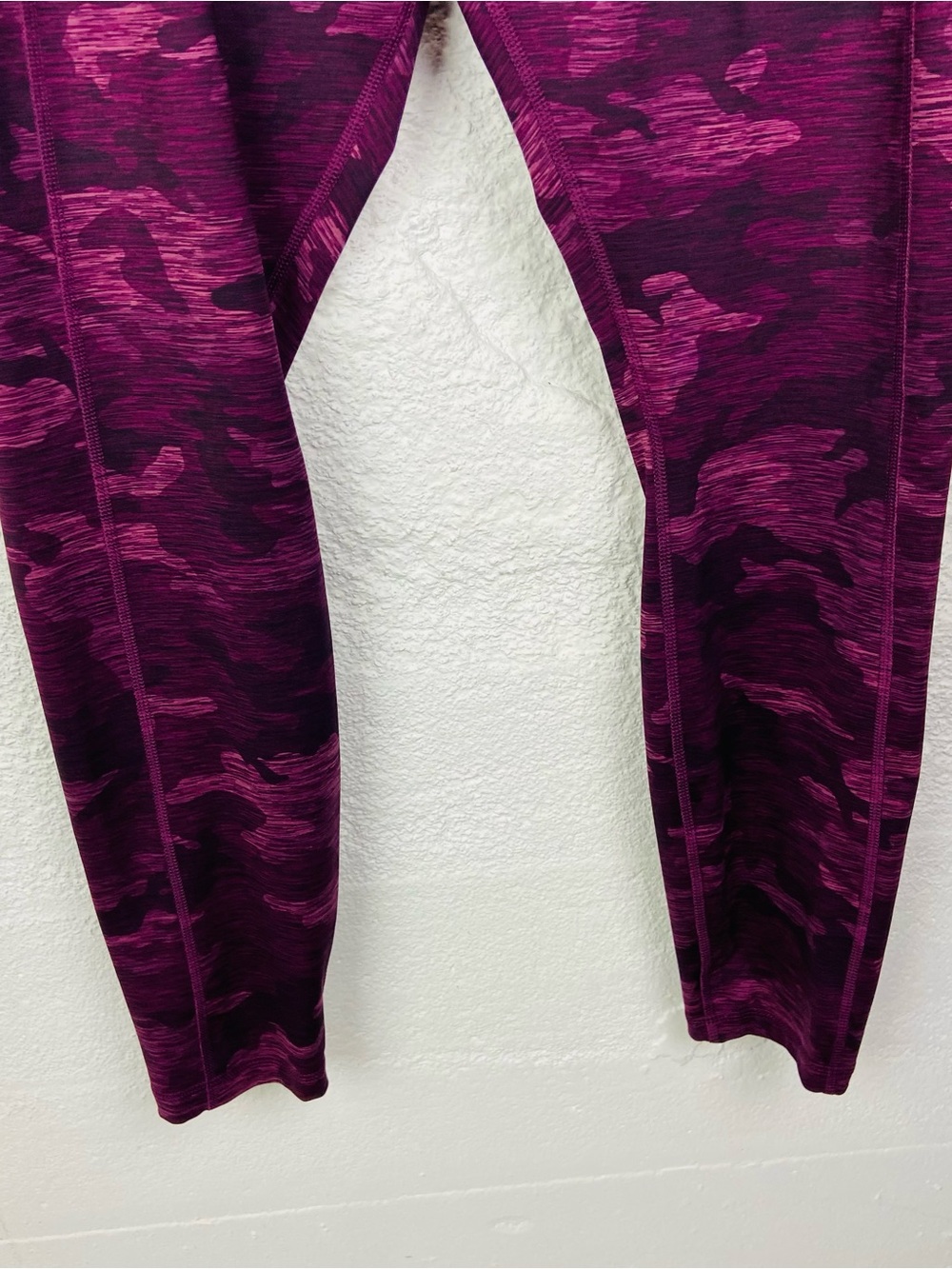 Avia Magenta & Dark Purple Camo phone pocket yoga athletic Leggings size XXL - Picture 6 of 12